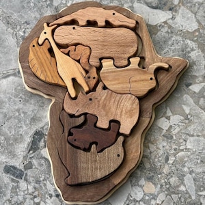 Handgemachtes Afrika Puzzle mit Safari Tieren | Holz Landkarte Puzzle | Naturholz Montessori Spielzeug | Afrikanisches Wildtier Geschenk