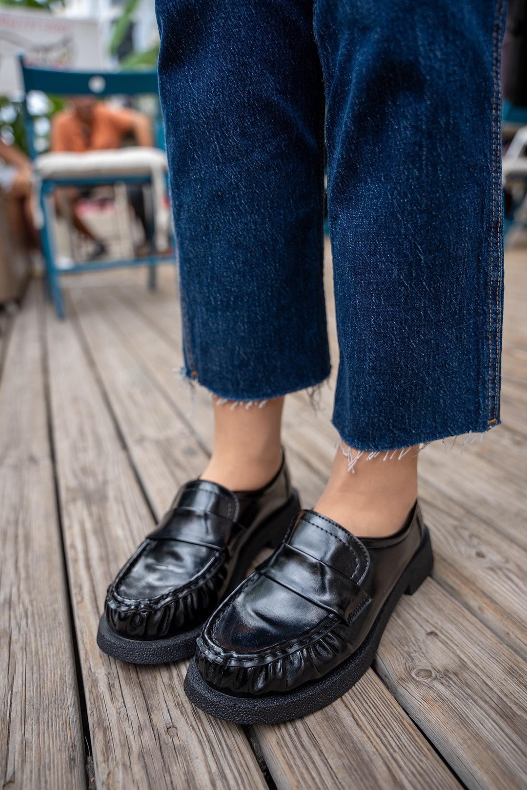 emory crinkled leather loafer