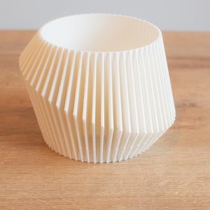 Asymmetric Indoor Planter: Modern Succulent Pot with Hidden Tray