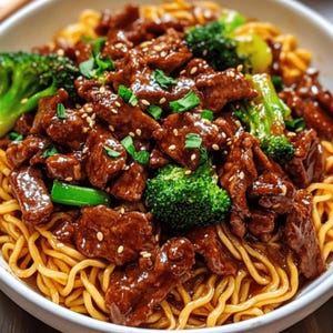 BEST RECIPE For Sticky Beef Noodles, easy recipe, dinner recipe, party recipe