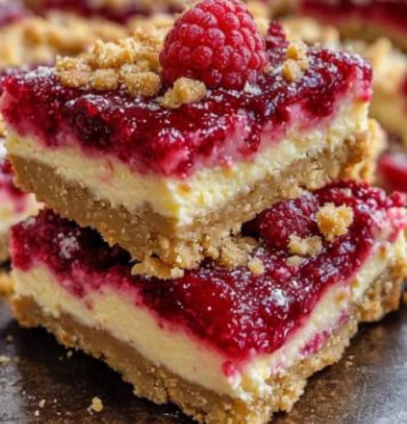 BEST RECIPE for Irresistible Lemon Raspberry Cheesecake Crunch