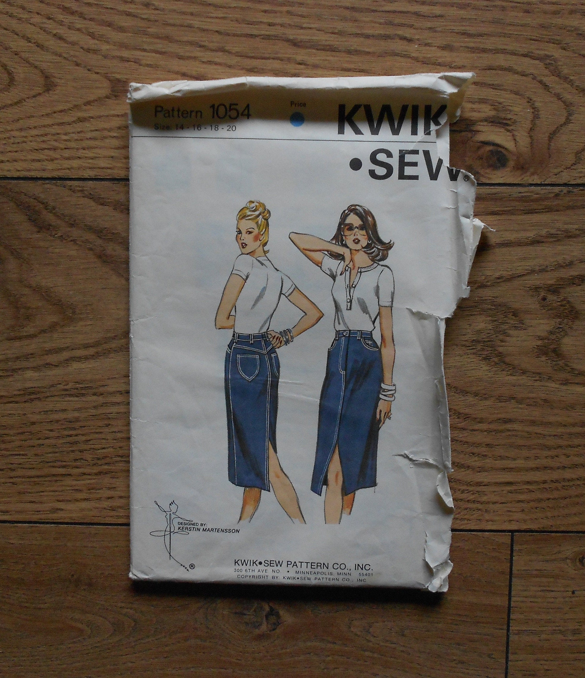 Girl's slim jeans pattern Kwik Sew 1029 Girl blue jeans pattern SZ 4,5,6 Uncut Girl's jeans pattern Girl's slim jeans pattern Kwik Sew 1029 Girl blue jeans pattern SZ 4,5,6 Uncut Girl's jeans pattern