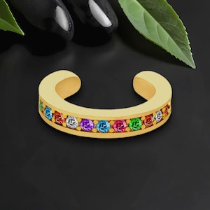 Orecchino a polsino placcato in oro con zirconi arcobaleno, gioiello a clip, cerchio elicoidale, polsino delicato, clip per piercing finto, senza piercing