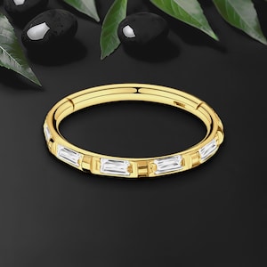 Titanium Clicker Ring with Rectangular Zirconia, Piercing Jewelry, Earlobe Piercing, Rook Earring, Cartilage Hoop, Piercing Huggie, Gold