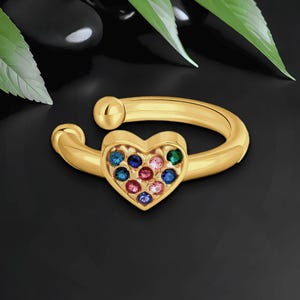 Puño para oreja chapado en oro con circonitas arcoíris, clip para oreja, joyería para cartílago, envoltura delicada, aro falso para perforación, puño minimalista