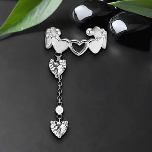 Platinum Plated Ear Cuff with Crystal Hearts and Chain, Conch Hoop, No Piercing Wrap, Cartilage Cuff, Wrap Around Jewelry, Helix Jacket