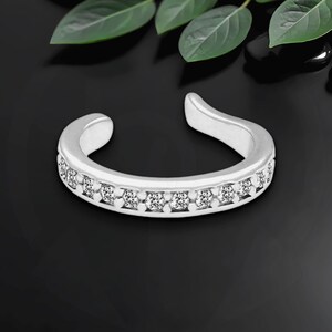 Platinum Plated Ear Cuff in Modern Style with Zirconia, Non Pierced Cuff, Dainty Hoop, Ear Wrap, Fake Piercing Clip, Faux Piercing Jewelry