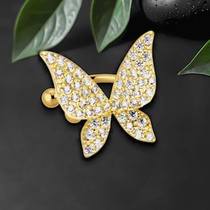 Puño para oreja chapado en oro con mariposa y circonita, joyería envolvente, envoltura de hélice, puño delicado, aro sin perforación, clip de perforación falso