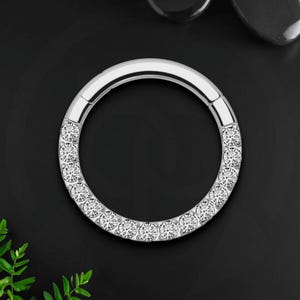 Titan Clicker Ring im klassischen Stil mit klaren CZ, Daith Ohrring, Septum Hoop, Nasen Clicker, Piercing Ring, Nasenschmuck