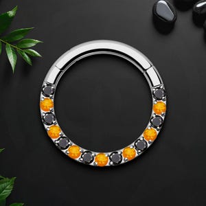 Titan Clicker Ring im klassischen Stil mit Orange Opal, Daith Hoop, Piercing Schmuck, Nasenpiercing, Septum Ohrring, Daith Ring