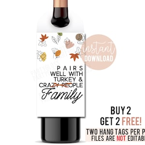 Étiquette volante de bouteille de vin imprimable de Thanksgiving, étiquette de vin drôle cintre étiquettes de cou étiquette familiale Friendsgiving automne se marie bien avec fou