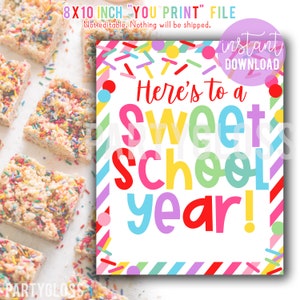 Powrót do szkoły 8x10 Wydrukuj znak Oto słodki rok Pierwszy dzień szkoły Nauczyciele doceniają smakołyki PTA PTO Rainbow Sprinkles