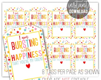 Könnte beinhalten: Druckbare Geschenkanhänger mit einem bunten Sternrand und dem Text "Ich bin vor Glück platzend, dass du mein Freund bist". Die Anhänger sind für den sofortigen Download konzipiert und nicht bearbeitbar. Es befinden sich acht Anhänger pro Seite.
