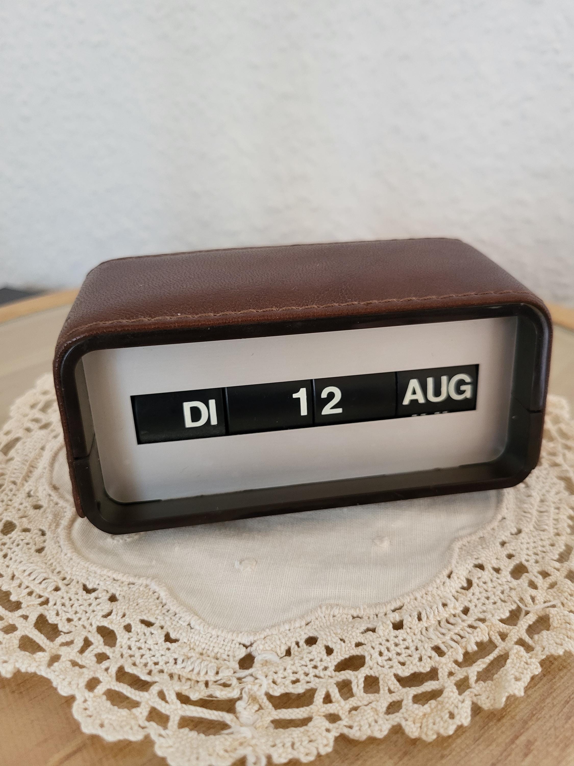 arlac dati 手動 万年カレンダー 西ドイツ レトロ レア 雑貨 Vintage Arlac Dati Perpetual Flip Calendar - Omakase Vintage