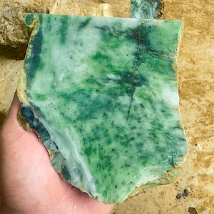 2,476g AA Quality Rough Nephrite Jade