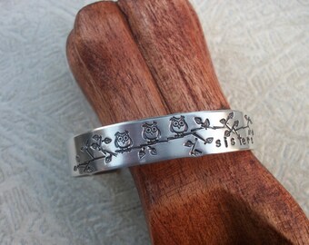 Sisters Three Aluminum Cuff Bracelet - Little Owls On A Branch - Friends, Sisters, Besties, Mom & Daughters - Hand Stamped 1/2 Inch Cuff