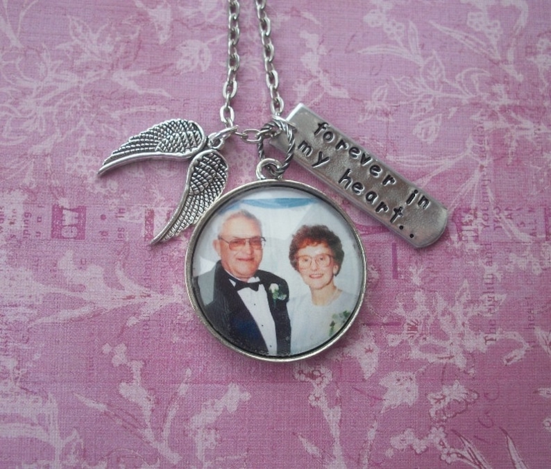 In Memory Necklace Loved Ones in Remembrance Custom Photo Etsy