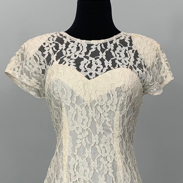 Ivory Lace Fitted Cocktail Dress by Donna Rico - Petite Size 0/2 - 90s Lace Wiggle Dress - Beige Lace Pencil Dress