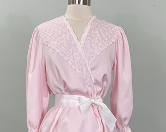 1960s PInk Wrap Belted Bed Jacket by Pinehurst Lingerie - Size M/L