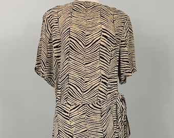 1990s Black and Beige Animal Print Faux Wrap Dress - Size 16/18 - 90s Zebra Short Sleeve Plus Size Dress