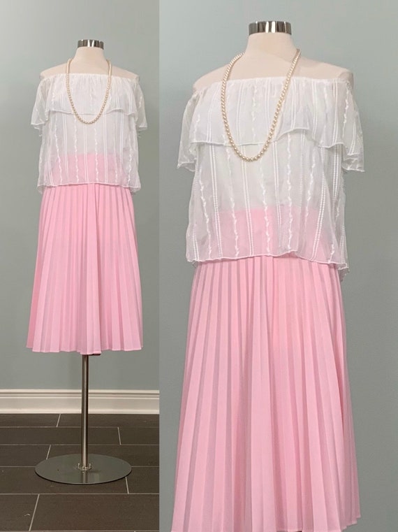 1980s Pink Pleated Midi Skirt by Carriage Court - 