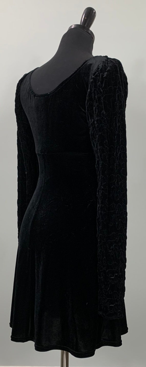 Black Velveteen Formal Mini Dress by City Triangl… - image 7