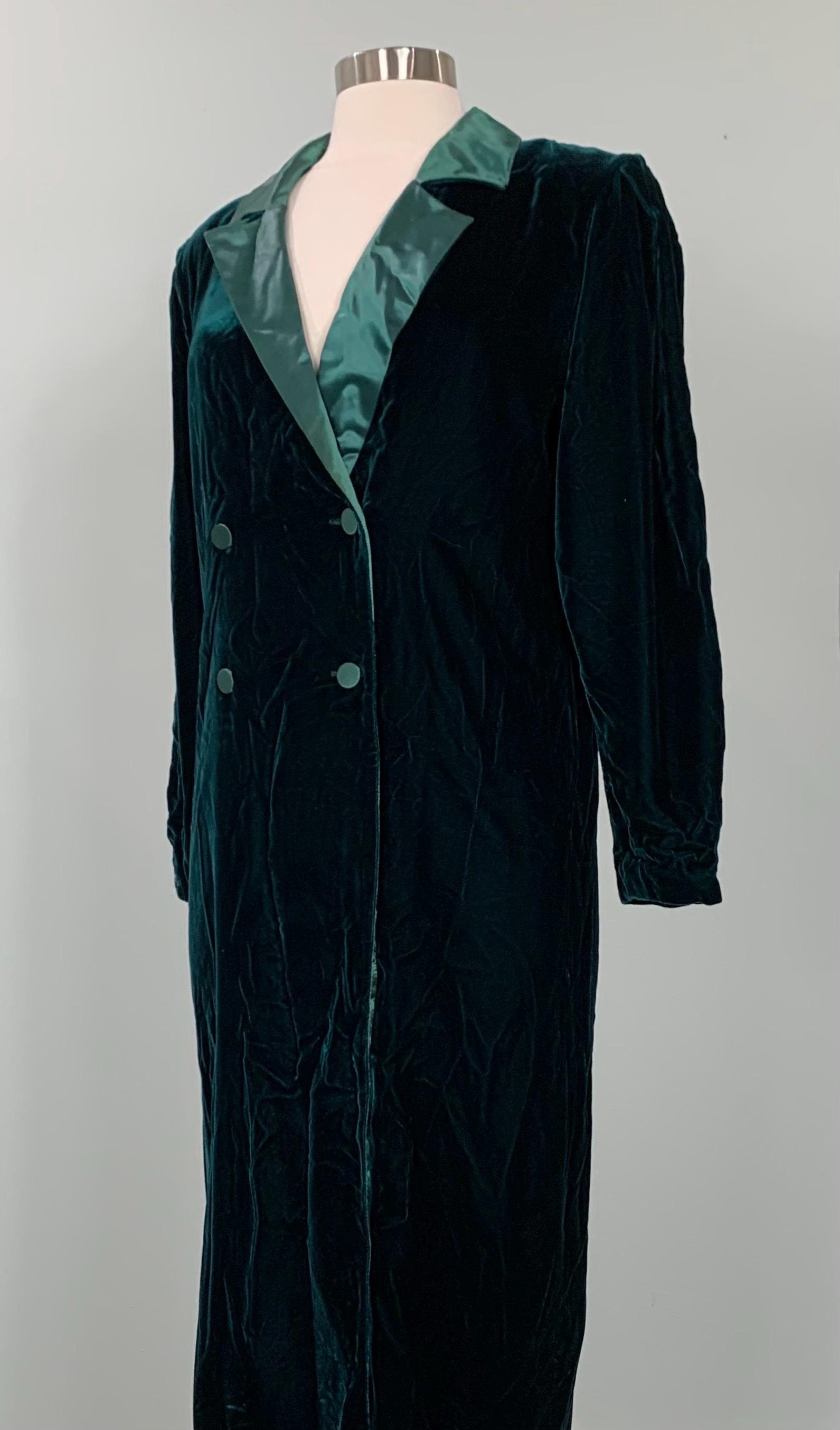 Emerald Green Velvet Tuxedo Style Gown by Talbots - Size 4/6 - 90s Dark Green  Velvet Dress - Etsy