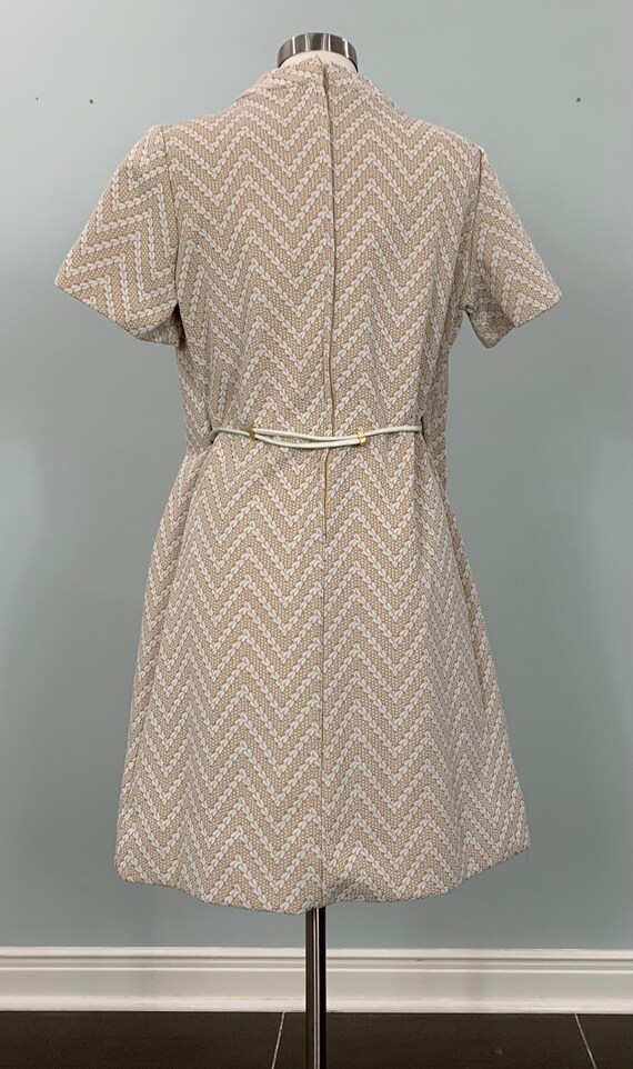 Light Brown and White Chevron Mini Dress - Size 1… - image 8