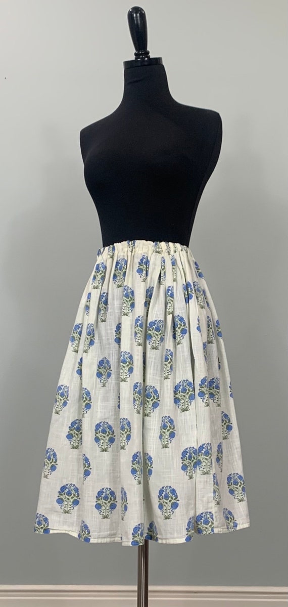 Beige and Blue Floral Gathered Midi Skirt - Up to… - image 3