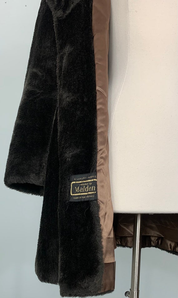 Faux Fur Coat by Malden - Size 14/16 - Vintage Mo… - image 10
