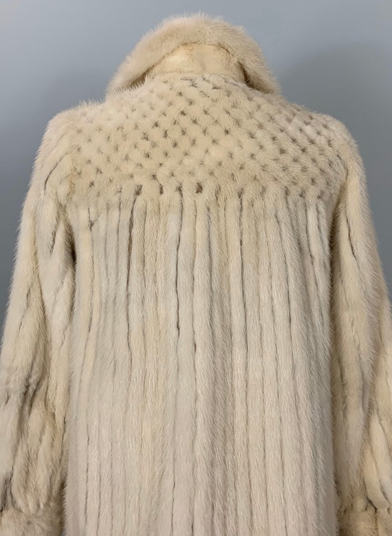 Vintage Blonde Mink Coat with Lattice Pattern - S… - image 7