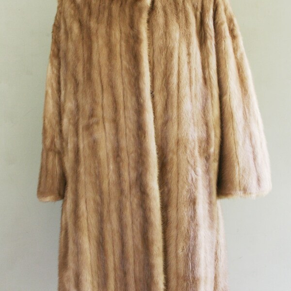 MMMMMMMmink Me - Full lenght Mink Coat - Jackie O - Circa 1960-70s - Mad Men