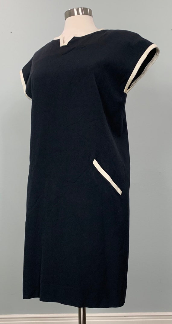 Black and Beige Cap Sleeve Shift Dress by Bill Bl… - image 2