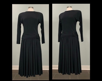 1980s Backless Black Beaded Formal Dress by Ricki Lang for Nuit - Size 6/8 - 80s Black Rouched Long Sleeve Cocktail Dress