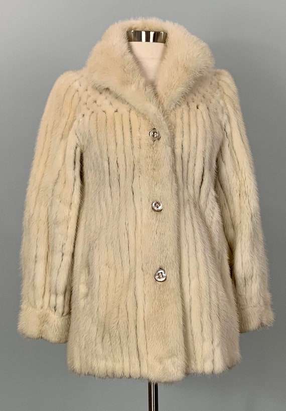 Vintage Blonde Mink Coat with Lattice Pattern - S… - image 2