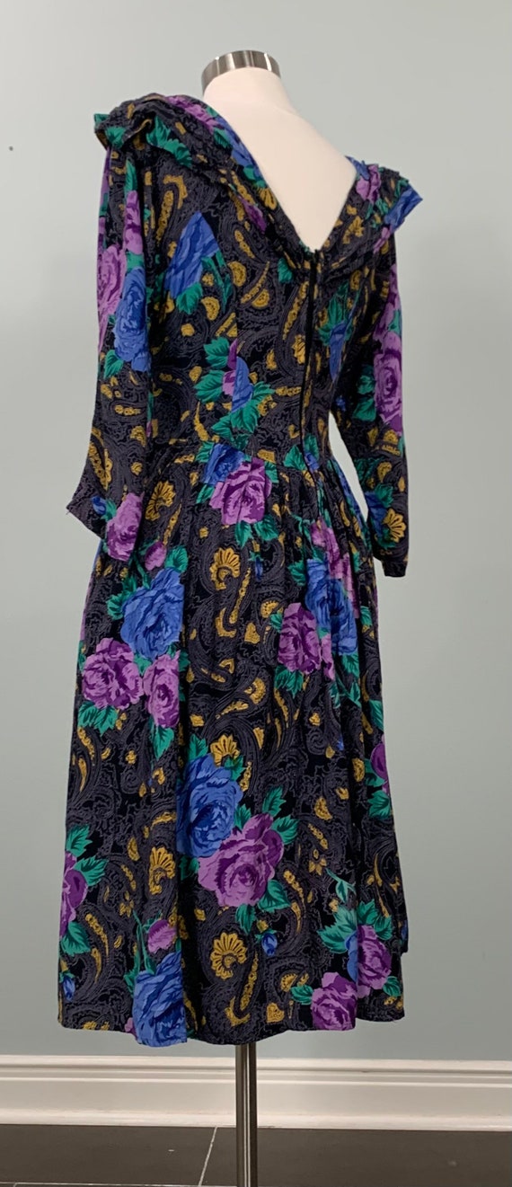 1980s Black and Blue Floral Fit and Flare Dress b… - image 7