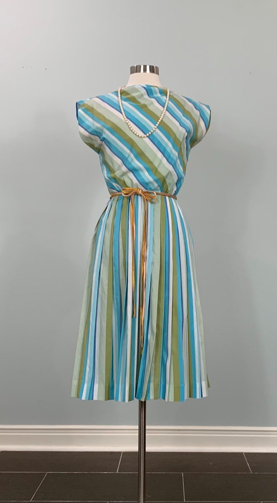 green korean dresses Ally dress – Phūla main image 1