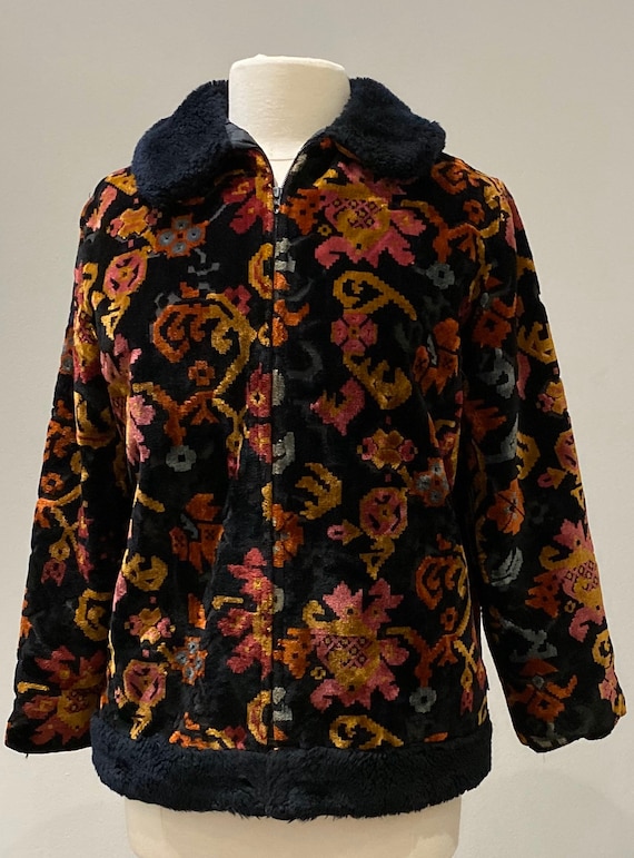 1970s Vintage Black Red and Gold Bomber Carpet Coat w… Gem