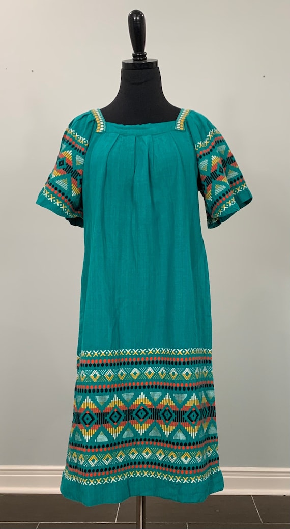 1970s Turqouise Embroidered Lounge Dress - Isabel Perron - Size 4/6