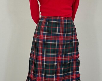 Highland Queen Dark Green Red Plaid Flat Front Pleated Skirt - Size 10/12
