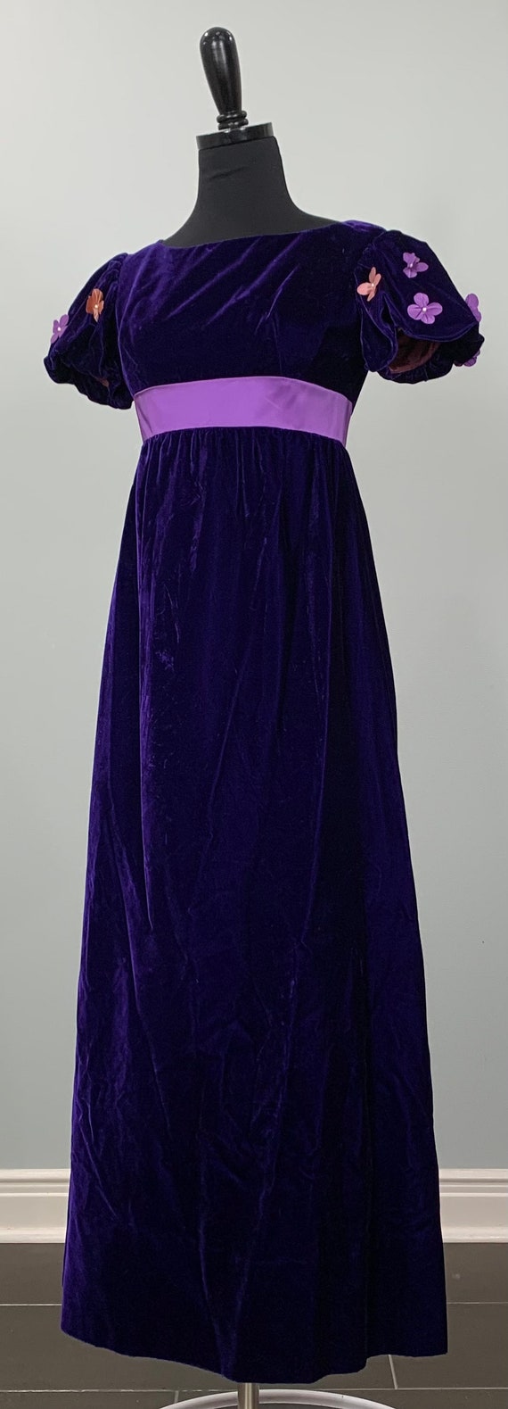 1960s Emma Domb Solid Purple Velvet Short Sleeve … - image 4