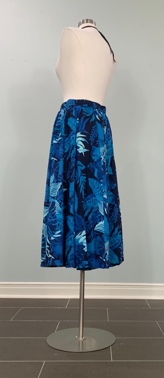 Navy and Light Blue Tropical Cropped Palazzo Pant… - image 3