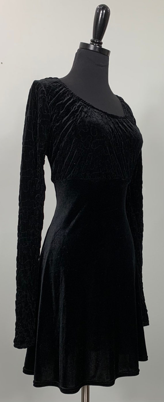 Black Velveteen Formal Mini Dress by City Triangl… - image 2