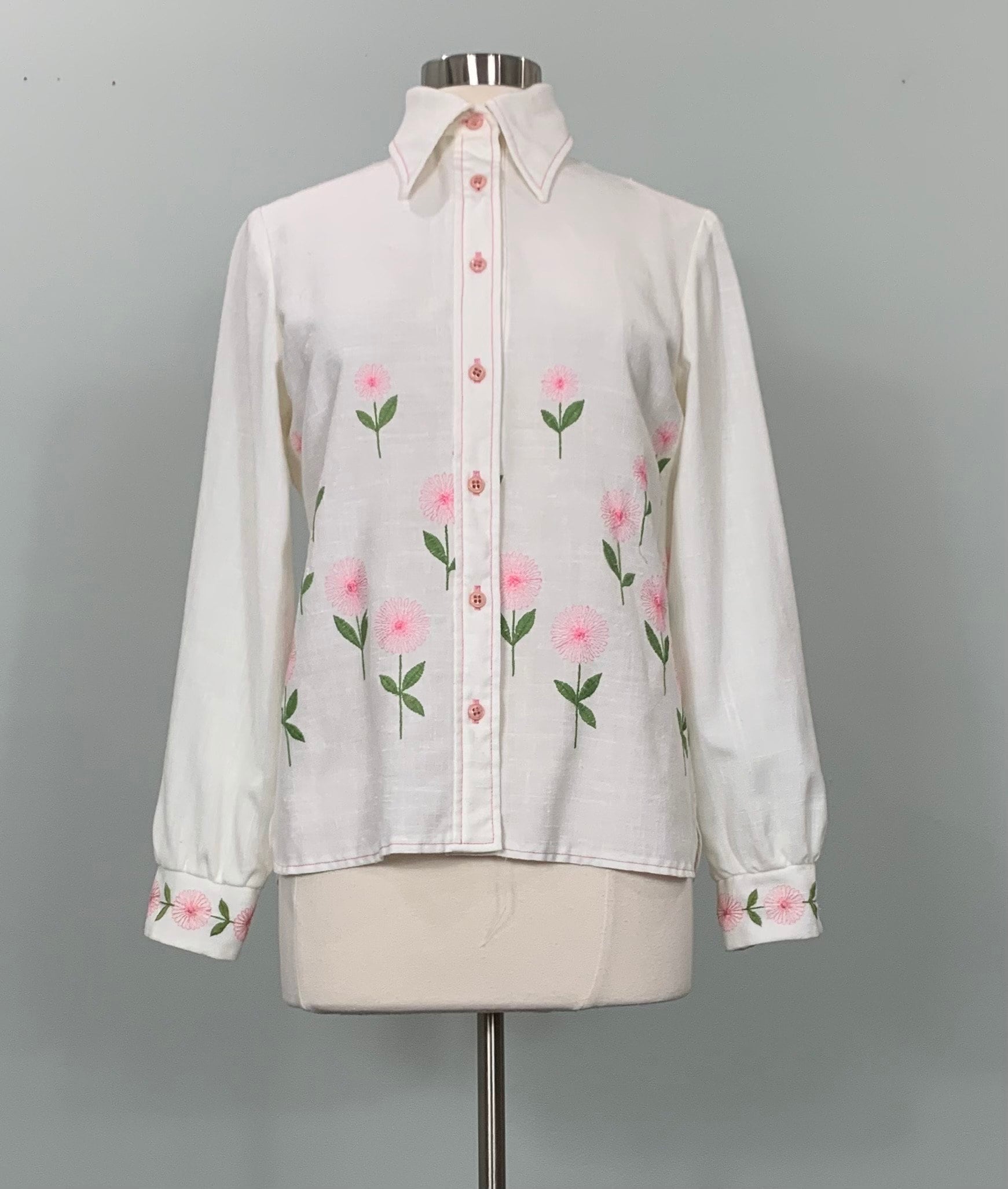 1970s Embroidered Floral Blouse – White Pink Long Sleeve Herman