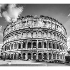 Colosseum in Rome Italy Canvas Print