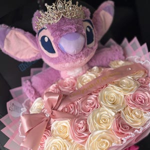 elegante stitch bouquet eternal roses