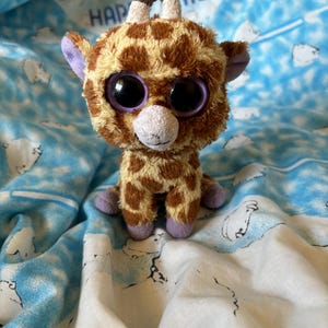 Safari the giraffe beanie boo without tag