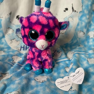 Sky high the giraffe beanie boo with loose tag