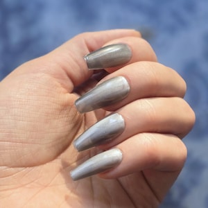 Silver Press On Nails Short, Glass Cat Eye Jelly Press Ons, Coffin Bridal Nails Square Oval Shimmery Reusable Fake Nails