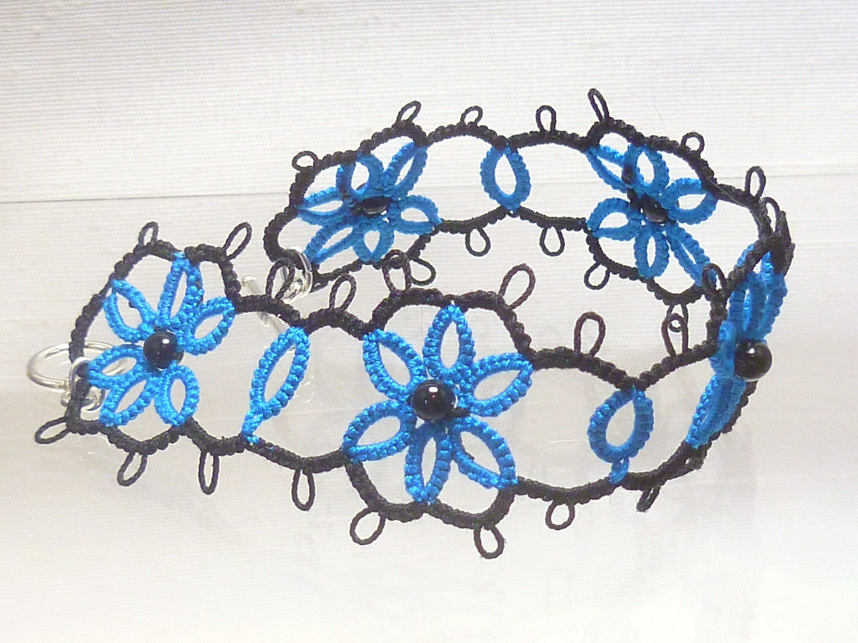 Shuttle Tatting Flower Bracelet With Black Beads flourish Etsy